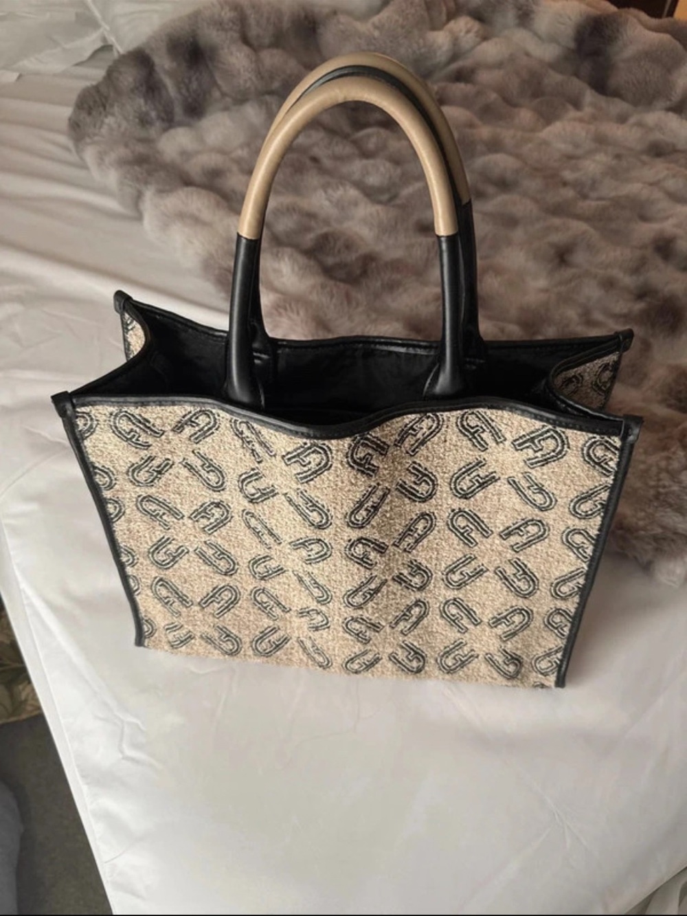 Furla Book Tote Raffia